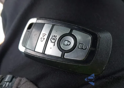 2022 Ford Explorer Xlt из США, поврежденный, VIN 1FMSK7DH5NGB61577